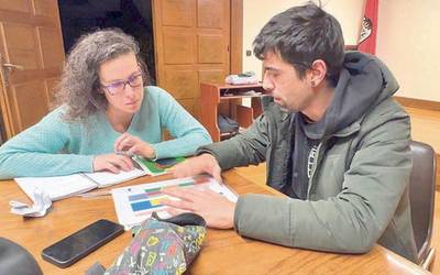 Ikuska Lizarraldek hiru batzorderen ardura hartu du: Hezkuntza, Kirolak eta Jaiak