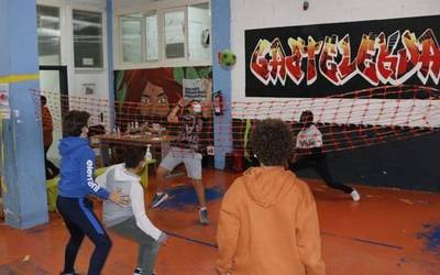 Asteburuetarako eta oporraldietarako hezitzailea kontratatzeko deialdia zabaldu du Gaztelekuak