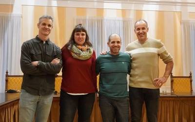 Arraunaren iraganaz, orainaz eta etorkizunaz hiru begirada