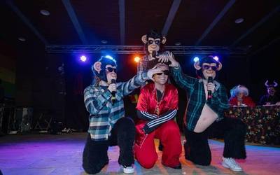 'Las Brunas' taldea eta Kerman gailendu dira Bertsio Gauean