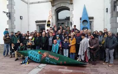 Senpereko SPUC Kirolak taldeko kayak atala haserre dago herriko etxearekin