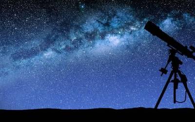 Astronomia behaketa eginen dute ortziralean Elizondon