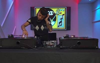 DJ saioa: Chica Beat