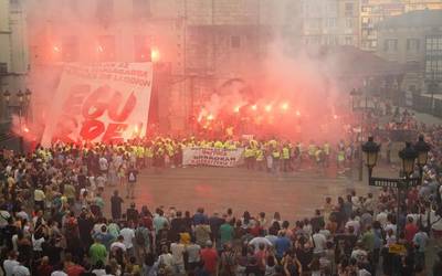 Aiaraldeko ekaitza: hondoratu diren enpleguak eta enbatari eutsi dioten langileak