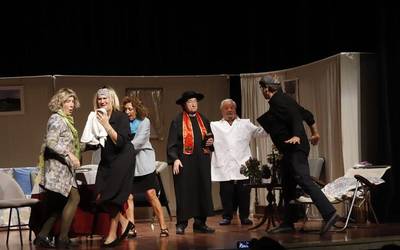 Hotz Oñatirendako izango da gaurko antzezlanean batutako dirua