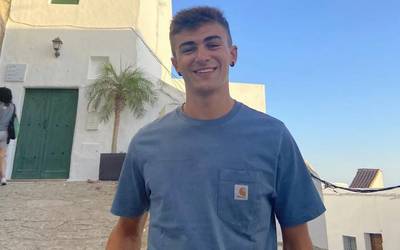 Jon Larrea: "Esan izan didate berriketan baino lehen ikasi nuela bi gurpilen gainean ibiltzen"