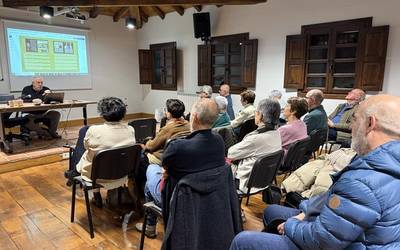 Interesa piztu du 'Euskaldunak kanata Louisbourg 1744' liburuaren aurkezpenak