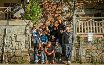 Gurdigilea 1955-2025: Jatetxetik Gaztetxera