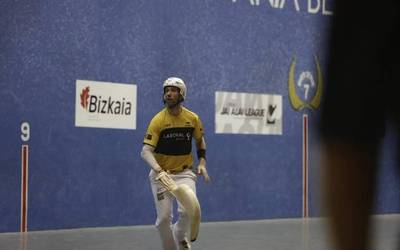 Txapela janztetik gertu egon dira Erkiaga eta Lopez Floridan