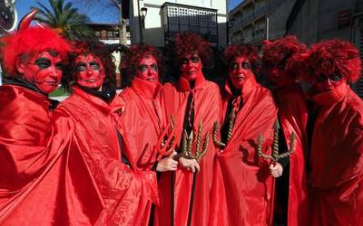 Super heroiak, magoak, deabruak... zer dute amankomunean?