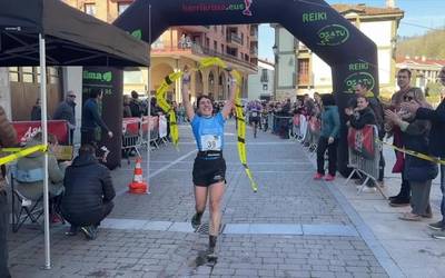 Antzuolako 8 Miliak mendi-lasterketak emandakoa