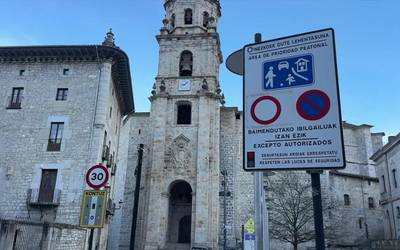 Bergarako trafiko ordenantzan aldaketak txertatzea onartu du udalbatzak aho batez