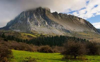 Itxinan Barrena mendi lasterketa egingo dute Orozkon urriaren 17an