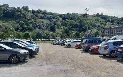 Industria Sailak ez du beharrezkotzat jo Tartangako aparkalekuaren lurzoruari buruzko txostena