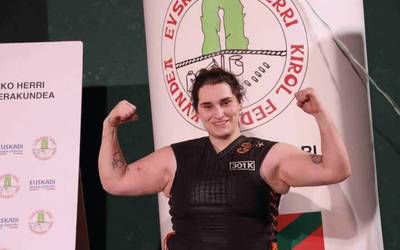 Estefi Etxebeste iturendarra aurten ere ariko da Euskal Telebistako 'Harri herri' saioan