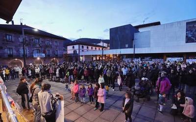 Emakumearen Egunaren bueltan ekitaldi ugari eginen dituzte Baztanen