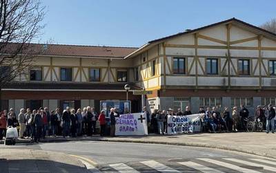 Herritarrek osasun zerbitzu hobea eskatzen jarraitzen dute