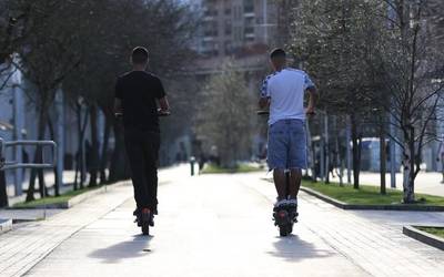 Erregistratuta eta aseguruarekin erabili behar dira patinete elektrikoak