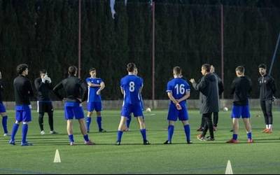 Futbola, pilota, pala, saskibaloia eta herri kirolak