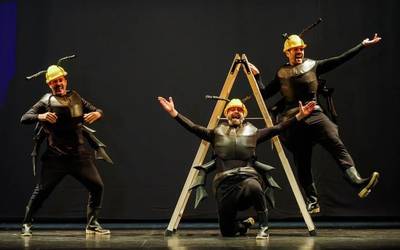 'Xomorrotxoak' keinu ikuskizuna taularatuko dute bihar, zapatua, Amaia Antzokian