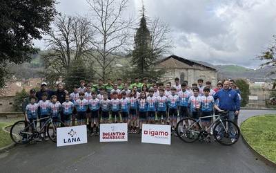 Denboraldi berrirako taldeak aurkeztu ditu Lokatzak