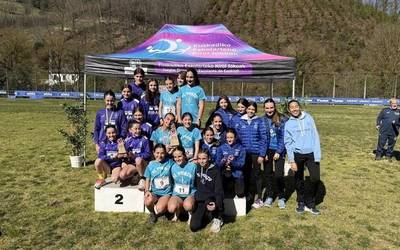 Gasteiztarrak izan dira azkarrenak Atxabalpeko berdegunean