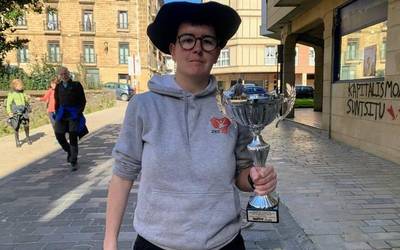 Euskal Pilota Egokituko zirkuituko Bizkaiko Irekia irabazi du Leire Esnalek