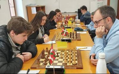 Jardunaldia beltza izan da Anaitasuna Kakute xake taldearentzat