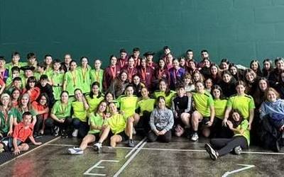 Martxoa bete-betea dator