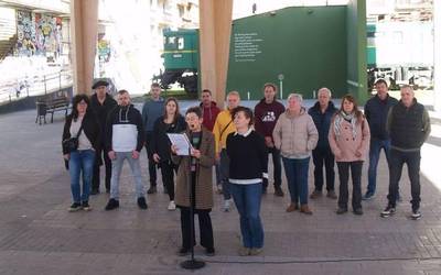 Hamalau udalek AHTren azterlanari alegazioak aurkeztu dizkiote