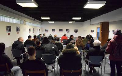 Ekitaldi sorta prestatu dute Etxape zentro sozialistan martxorako