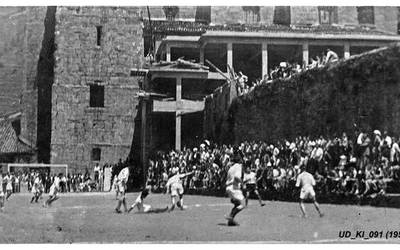 Sake-harriaren argazki bat azaldu da