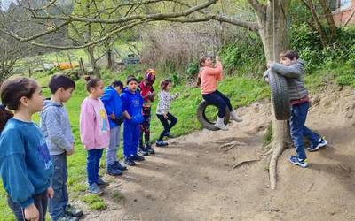 Udaberriko oporretan, “Oporlekuak” egingo dira 4-12 urte bitarteko umeentzat, Aisialdia Elkarrekin lan-taldearen ekimenez