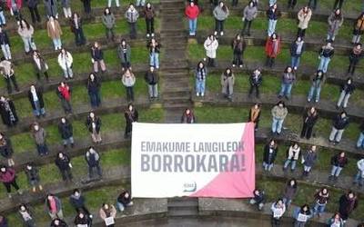 Leire Olariaga (Itaia): "Izaera borrokalari eta iraultzailea berreskuratu nahi dugu eta emakume langileon problematika zentroan jarrita"