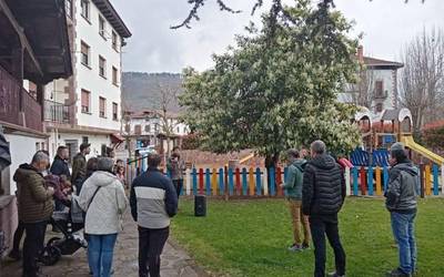 Herriko zuhaitzen kimaketei buruzko bizikleta ibilaldi gidatua eginen dute larunbatean Elizondon