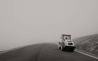 Abiadura handiko trenaren obren eragina argazkietan jaso du Jon Garatek