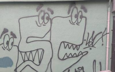 Soraluzeko Udalak eraikin pribatuetako fatxadetako pintaketak garbitzeko ekimena jarri du martxan