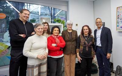 Bakarrik bizitzea modu positiboan baloratzen dute adineko emakumeek