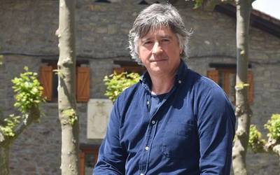 «Urumea bailara osoaren etorkizuna dago jokoan, ez herri bakarrarena»