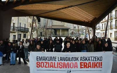 Emakume langileen problematika erdigunean jartzea aldarrikatu du Itaiak