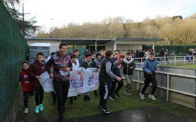 Korrika Txikia egingo dute igande arratsaldean San Juan futbol zelaian