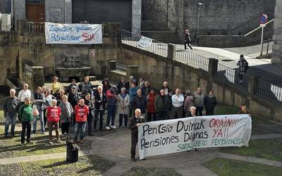 Pentsiodunek uste dute greba orokorra "ezinbestekoa" dela