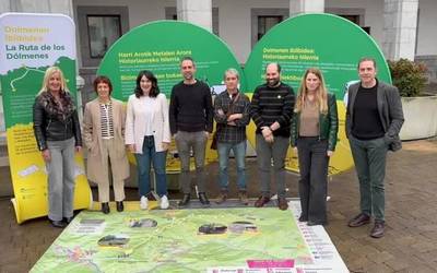Dolmenen Ibilbideko aurkikuntzak erakutsiko dituzte lehen aldiz Elgoibarren, Soraluzen eta Bergaran