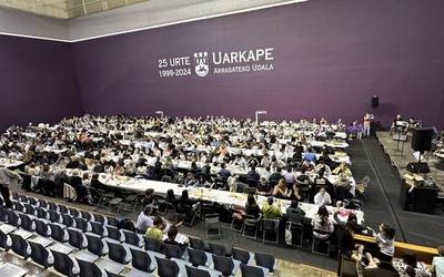 Ordubetean agortu dira Korrikako kantu afarirako sarrerak