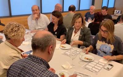 Garagardo dastaketa Napar txokoan, emakumeek zerbezaren historian izandako garrantzia ezagutzeko