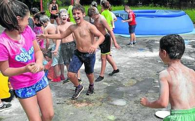 Udalekuetan, gazte oporraldietan eta Euskal Udalekuetan izena emateko epea zabalik