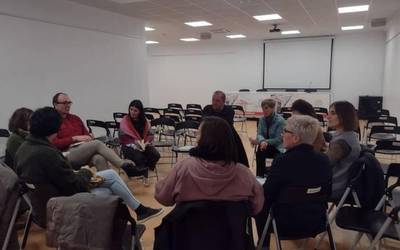 Grebagatik, egun bat atzeratu dute Irakurle Taldearen saioa