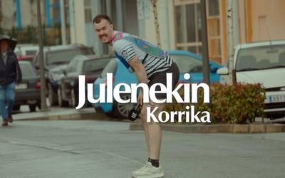 Ibilbidearen B aldea, Julen Pagazaurtunduaren eskutik korrika