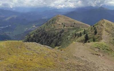 Etzandarri taldeak Kamarakako gailur-lerroa zeharkatuko du domeka honetan