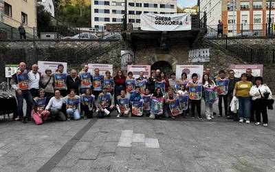 Soraluzen euskara biziberritzeko eta euskaldunak ahalduntzeko AROA plana aurkeztu zuten